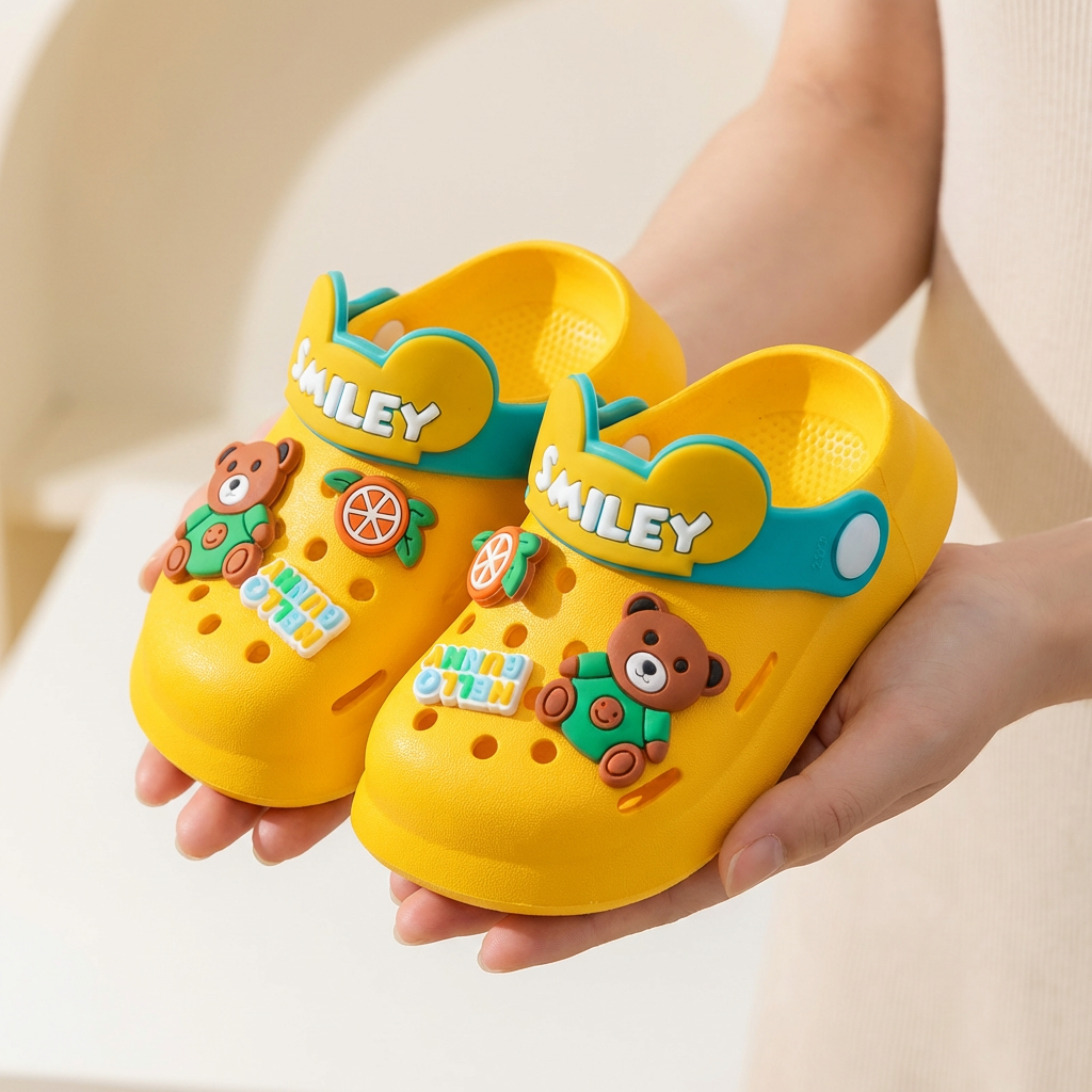Smiley Rubber Jelly Clogs for Children Age 1-7 Years
