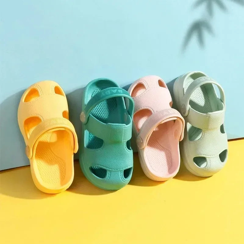 Kids’ Beach Sandals – Breathable & Anti-Slip (1–6 Years)